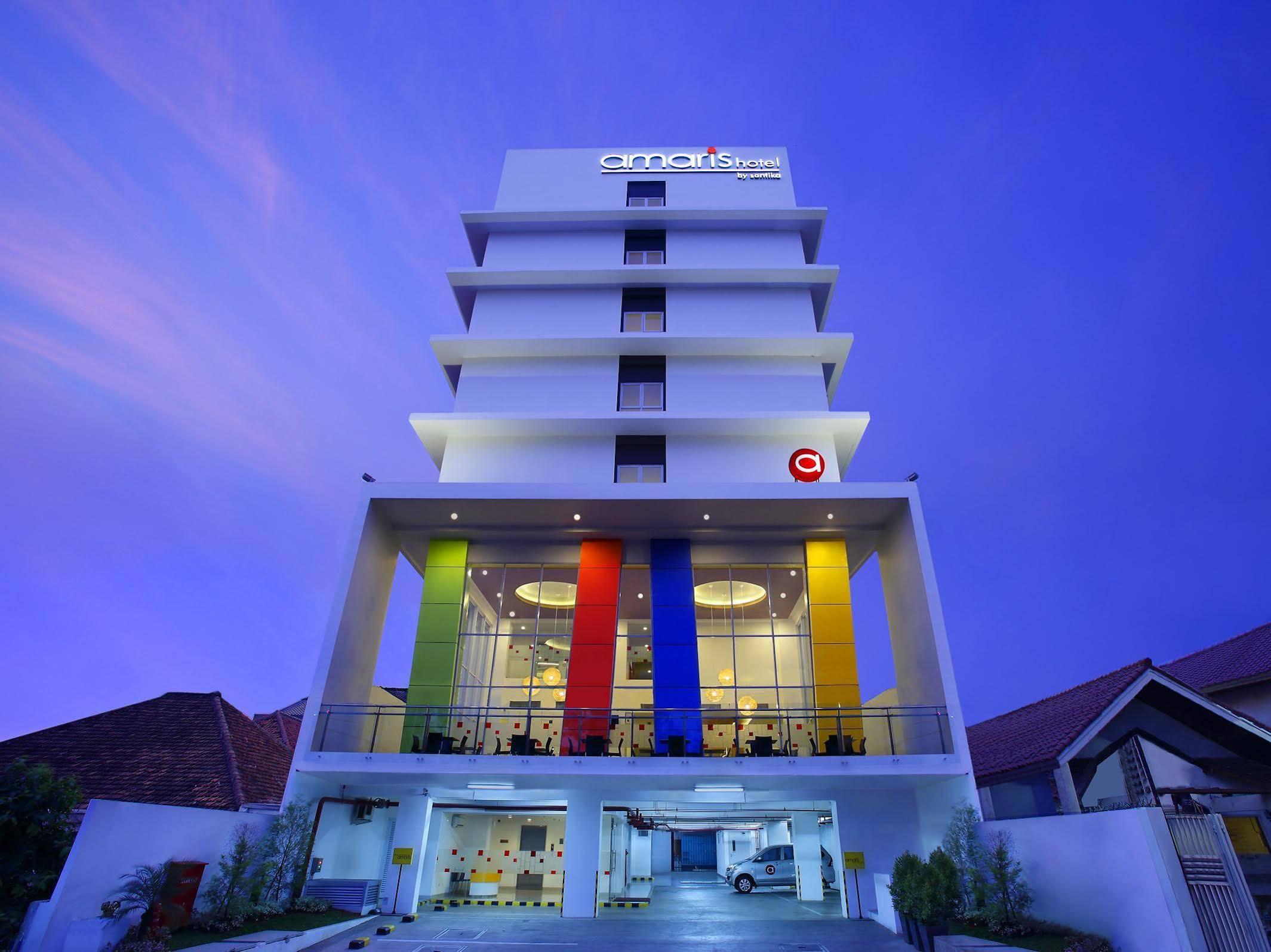 Amaris Hotel Dr. Susilo Grogol Jacarta Exterior foto