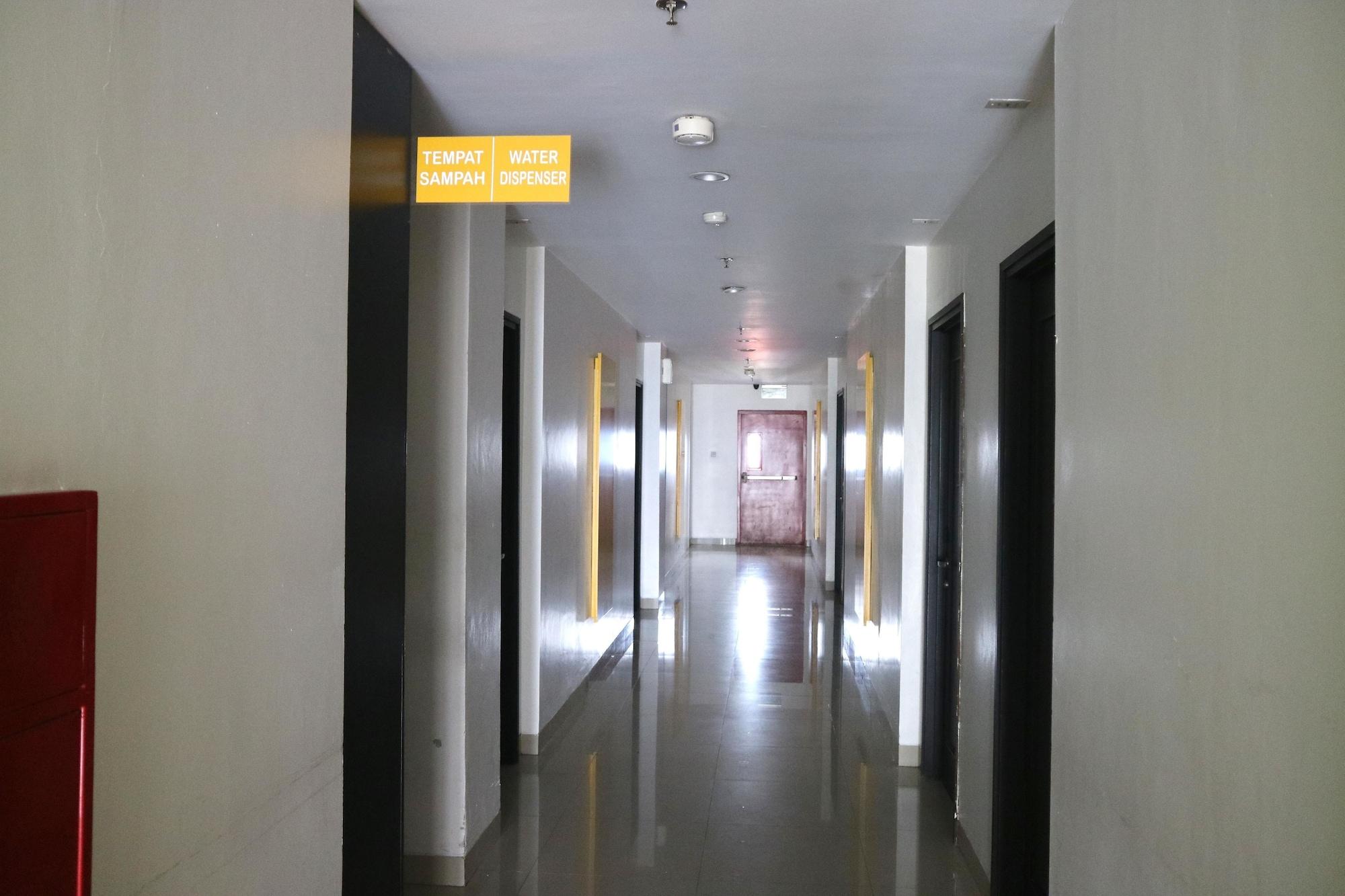 Amaris Hotel Dr. Susilo Grogol Jacarta Exterior foto