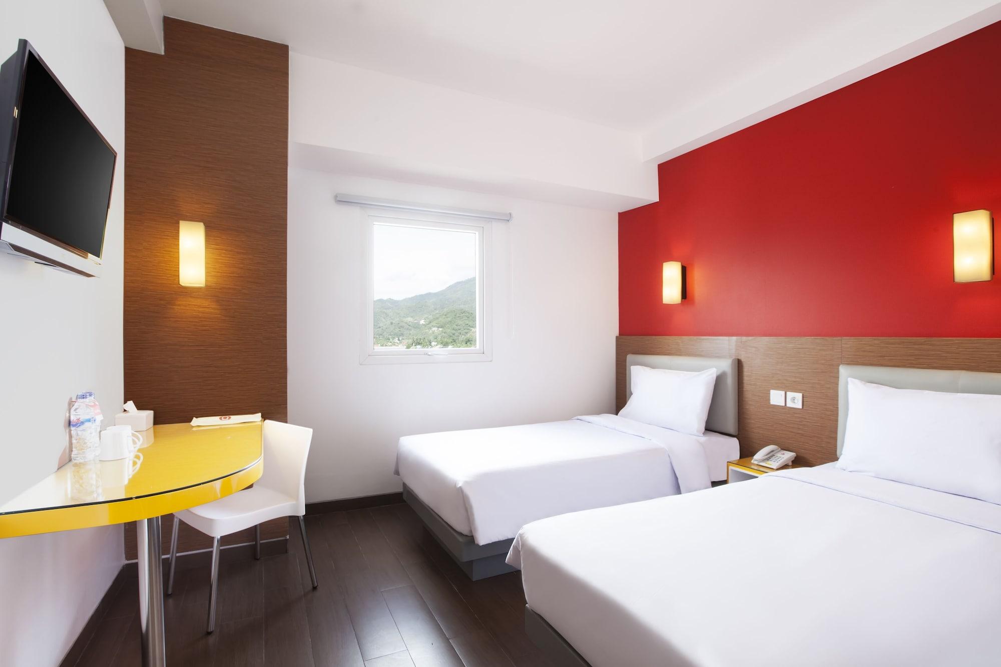 Amaris Hotel Dr. Susilo Grogol Jacarta Exterior foto
