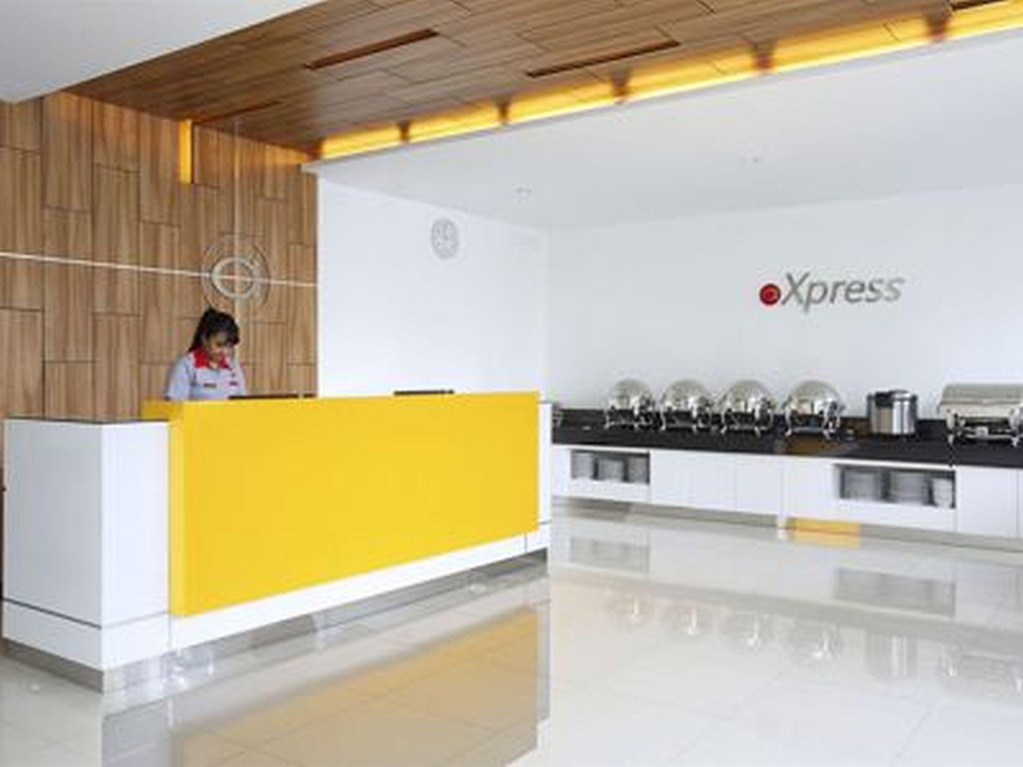 Amaris Hotel Dr. Susilo Grogol Jacarta Exterior foto