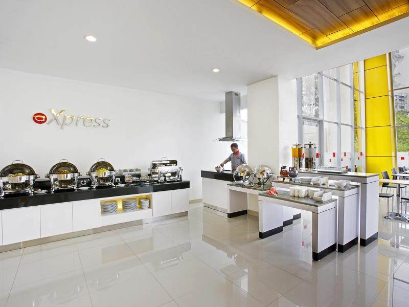Amaris Hotel Dr. Susilo Grogol Jacarta Exterior foto